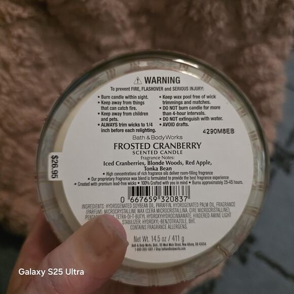 Bath & Body Works White Barn Frosted Cranberry Scented Candle 3-Wick 14.5oz - Picture 5 of 6